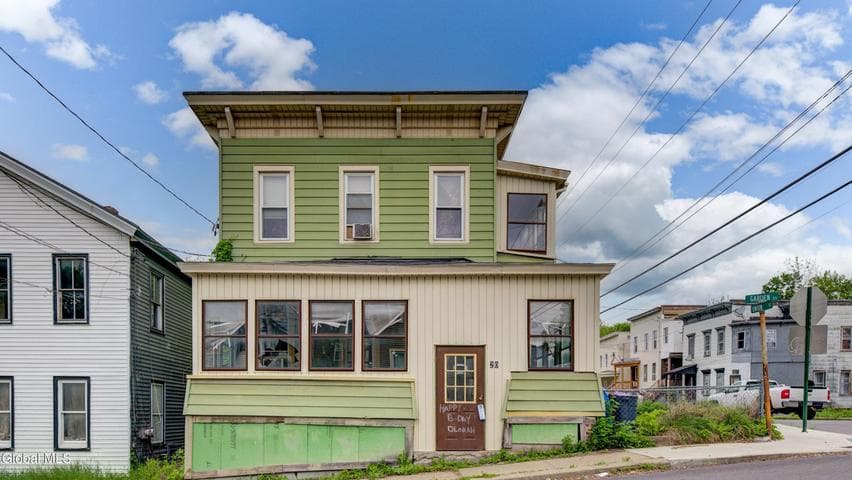 20 Garden Street, Amsterdam, NY, photo 3