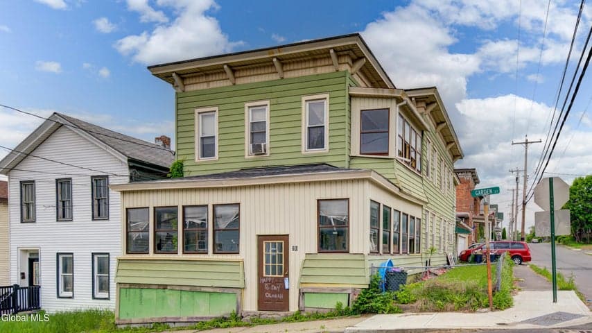 20 Garden Street, Amsterdam, NY, photo 2