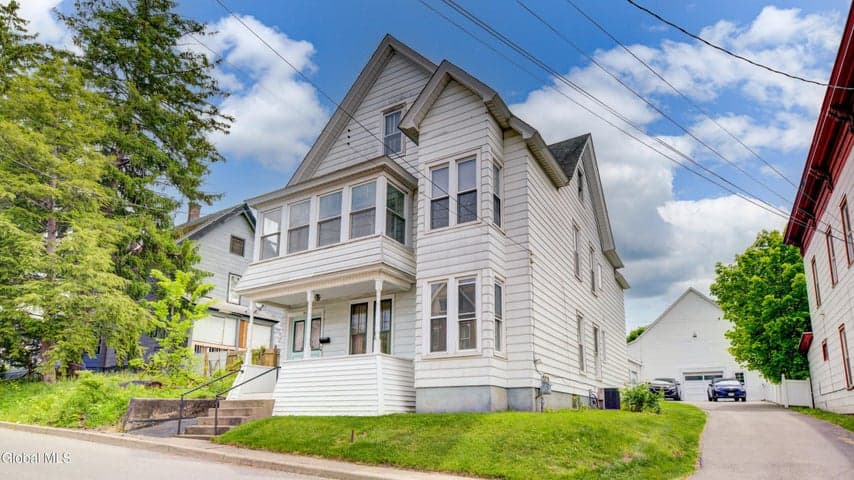 43 Glen Avenue, Amsterdam, NY, photo 1