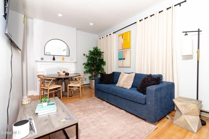 43 Myrtle Avenue, Albany, NY, photo 4