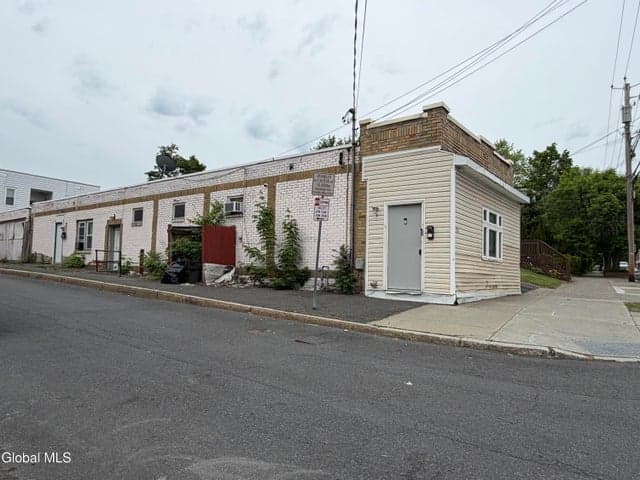 150 2nd Avenue, Albany, NY, photo 1