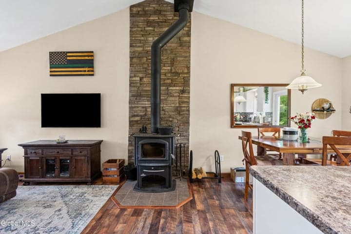 31 Grey Fox Drive, Moreau, NY, photo 5