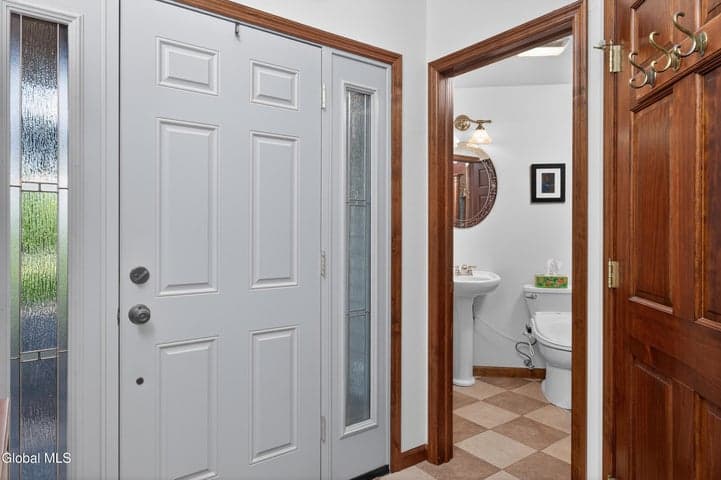2598 New York 43, Sand Lake, NY, photo 5