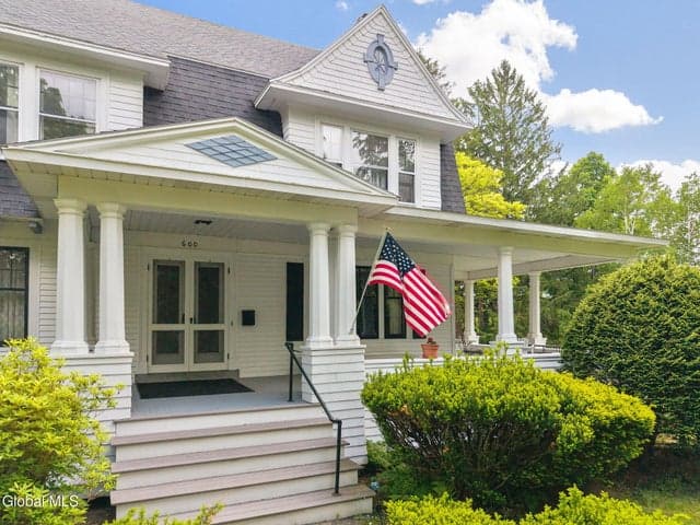 600 S William Street, Johnstown, NY, photo 4