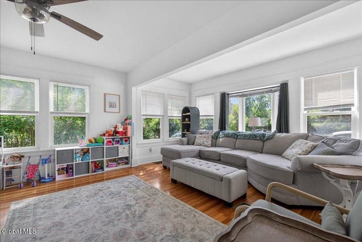 1932 Tower Avenue, Rotterdam, NY, photo 4