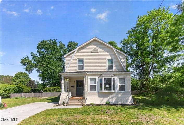 1932 Tower Avenue, Rotterdam, NY, photo 1