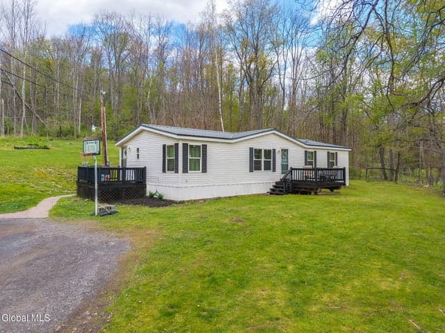 129 Palmer Road, Richmondville, NY