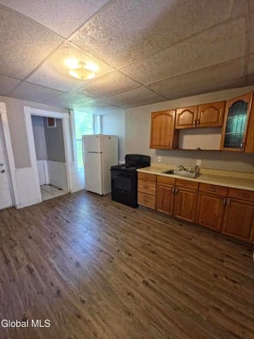 164 Main Street, Cohoes, NY, photo 3