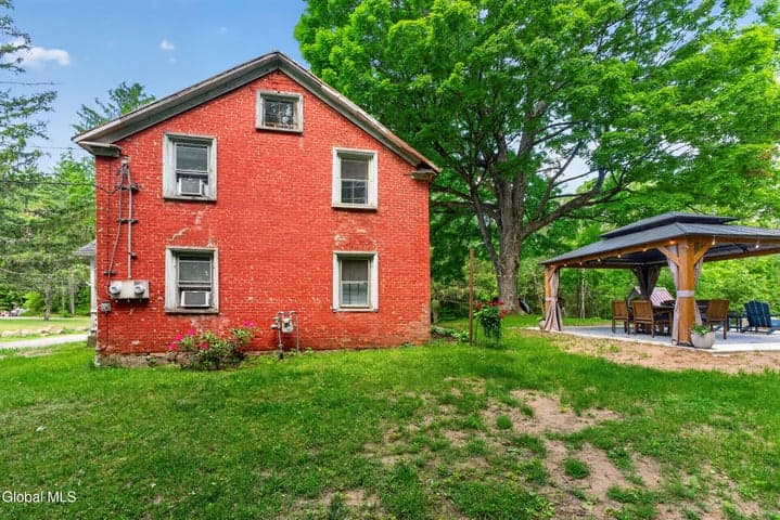 L2 27.11 King Road, Wilton, NY, photo 5