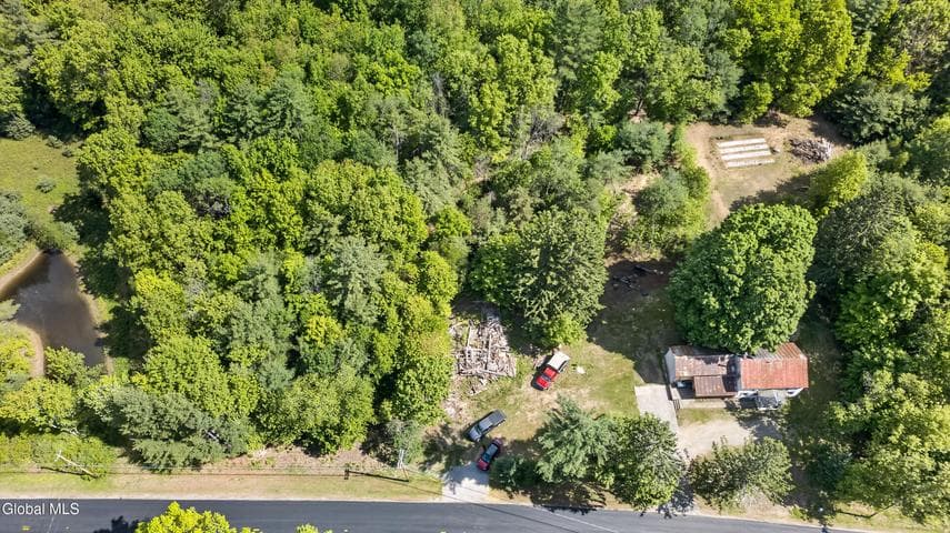 L4 27.11 King Road, Wilton, NY, photo 5