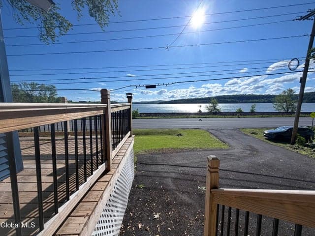 377 New York 22, Ticonderoga, NY, photo 2