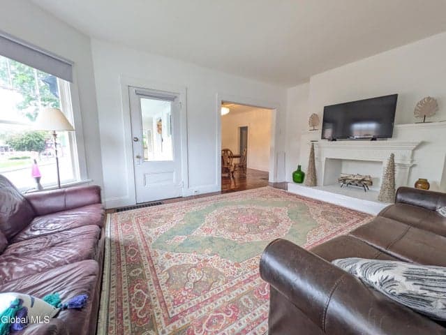 4 Palmer Avenue, Corinth, NY, photo 3