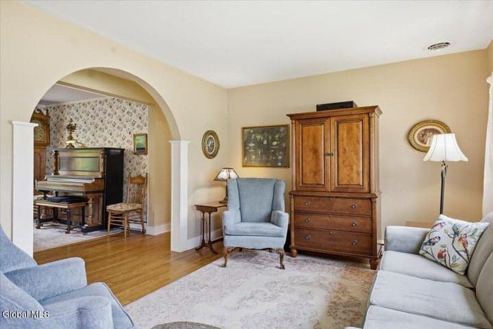 35 Schuyler Drive, Saratoga Springs, Inside, NY, photo 5