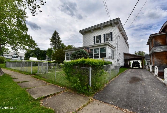 103 Broad Street, Gloversville, NY, photo 3