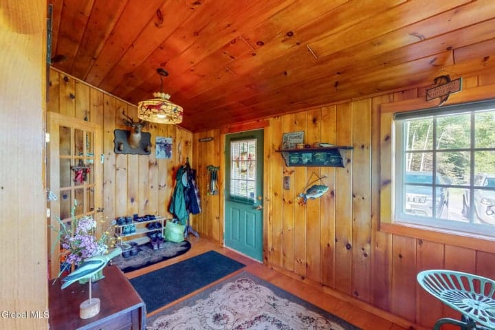 204 Mountain Lake South Shore Road, Gloversville, NY, photo 3