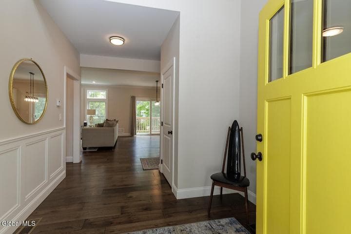 35 Chloes Way, Saratoga Springs, NY, photo 3