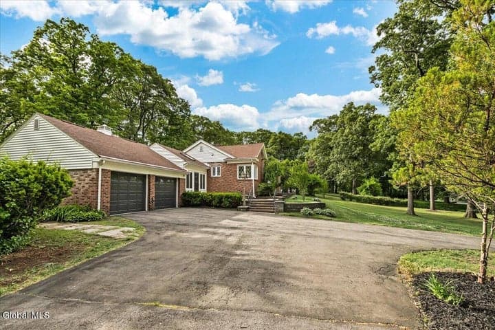 222 Van Rensselaer Boulevard, Menands, NY, photo 4