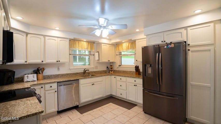 5 Jackson Street, Hoosick Falls, NY, photo 2