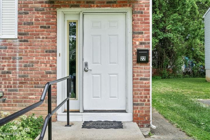 22 View Avenue, Albany, NY, photo 2
