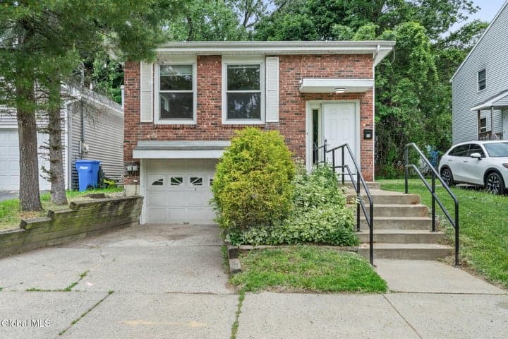 22 View Avenue, Albany, NY, photo 1