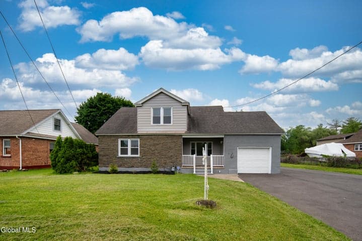 135 Freemans Bridge Road, Glenville, NY, photo 1