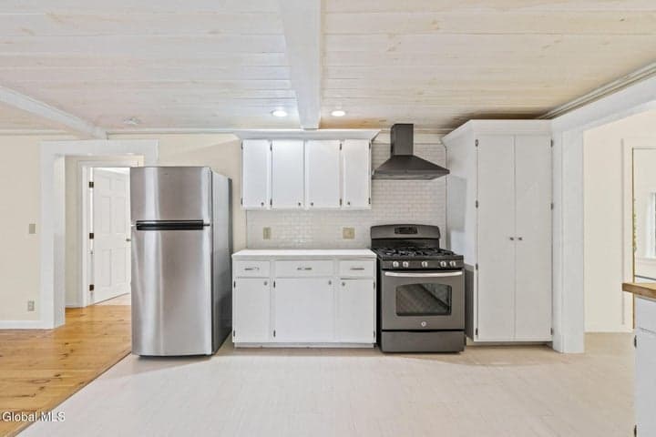 457 Sandhill Road, Greenfield, NY, photo 5