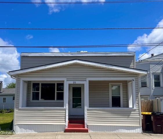25 Corning Street, Colonie, NY, photo 1