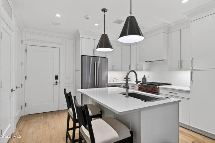 19 Washington Street #354 B3, Saratoga Springs, NY, photo 4