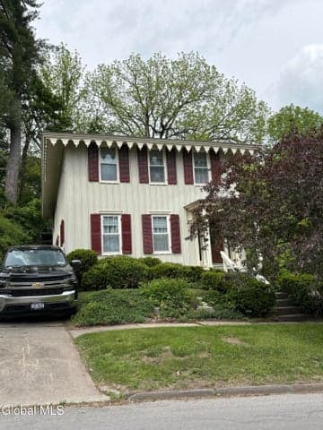 18 Burwell Street, Little Falls, NY, photo 2