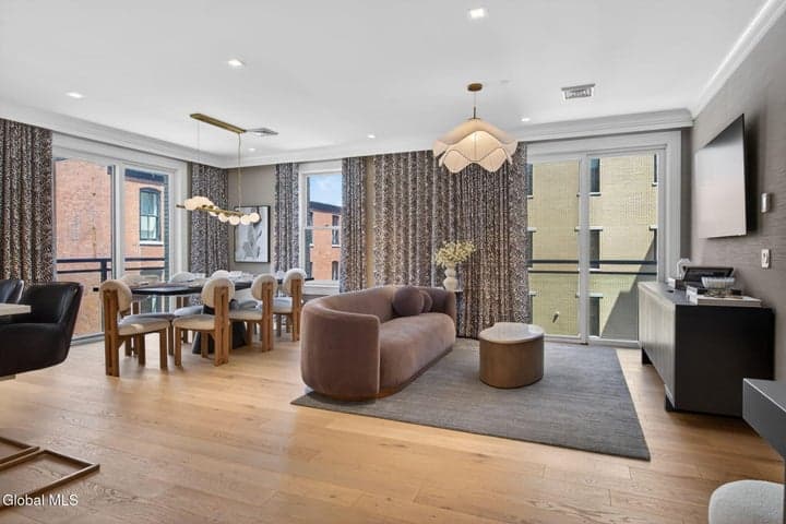 19 Washington Street #459 I, Saratoga Springs, NY, photo 3