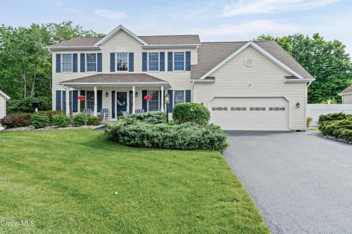 123 Halfmoon Drive, Guilderland, NY, photo 2