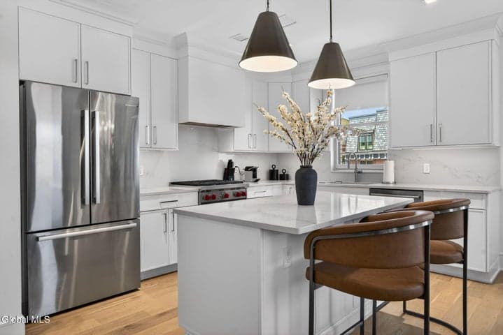 19 Washington Street #558 I, Saratoga Springs, NY, photo 5