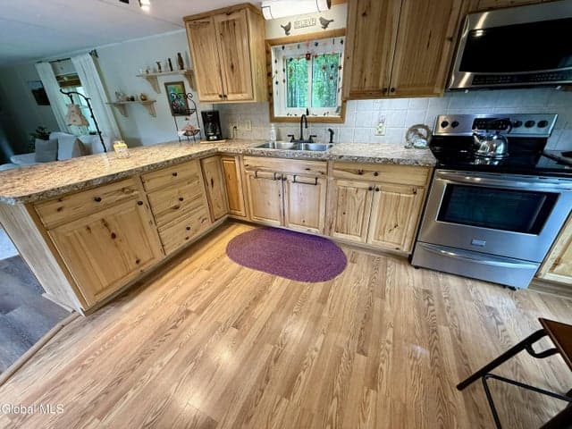 155 S Line Road, Providence, NY, photo 5