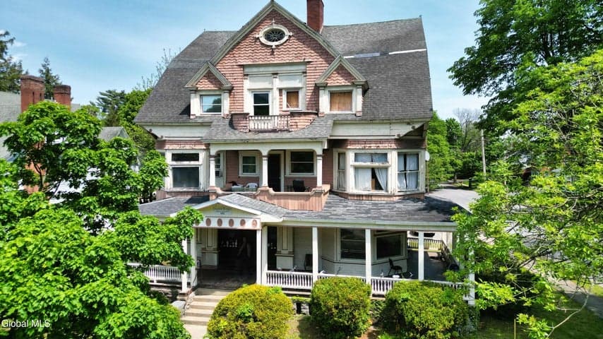 190 Ridge Street, Glens Falls, NY, photo 2
