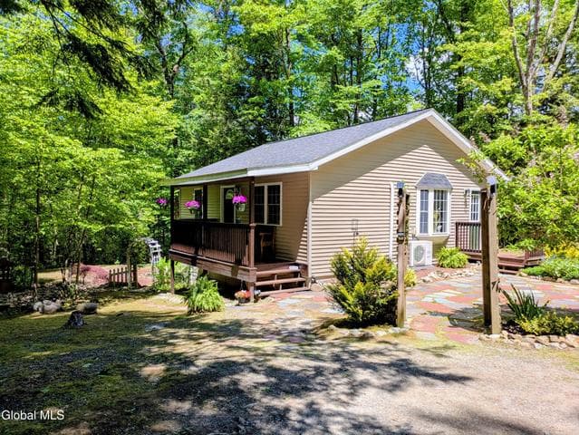 606 Goggins Road, Lake George, NY, photo 2