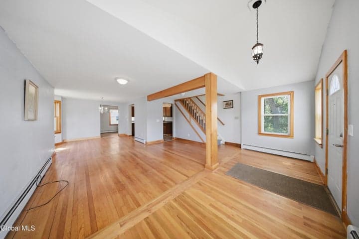 189 River Road, Bethlehem, NY, photo 3