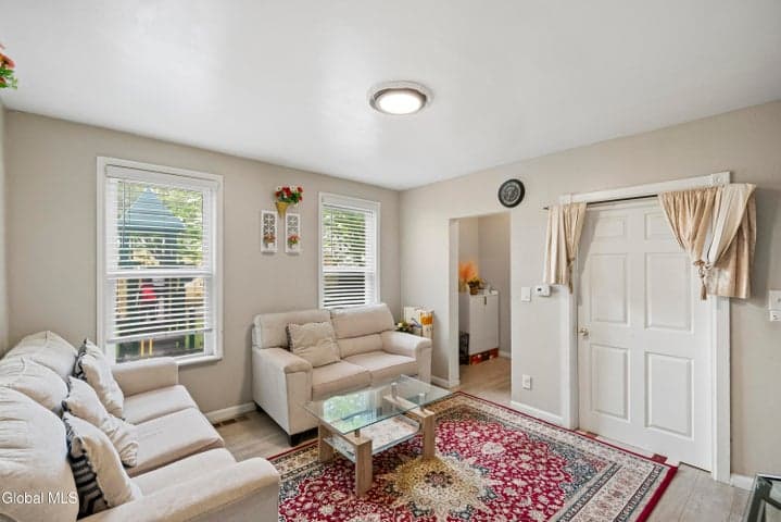 28 Grant Avenue, Albany, NY, photo 4