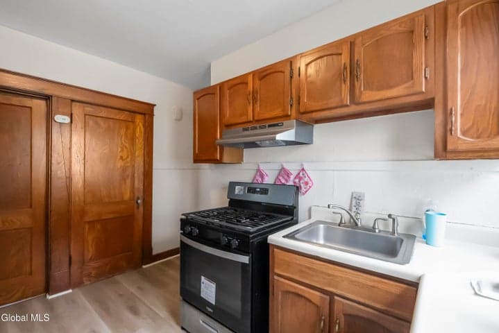 149 Homestead Avenue, Albany, NY, photo 3