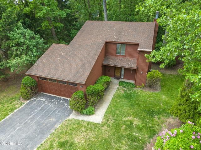 64 Algonquin Road, Clifton Park, NY, photo 4
