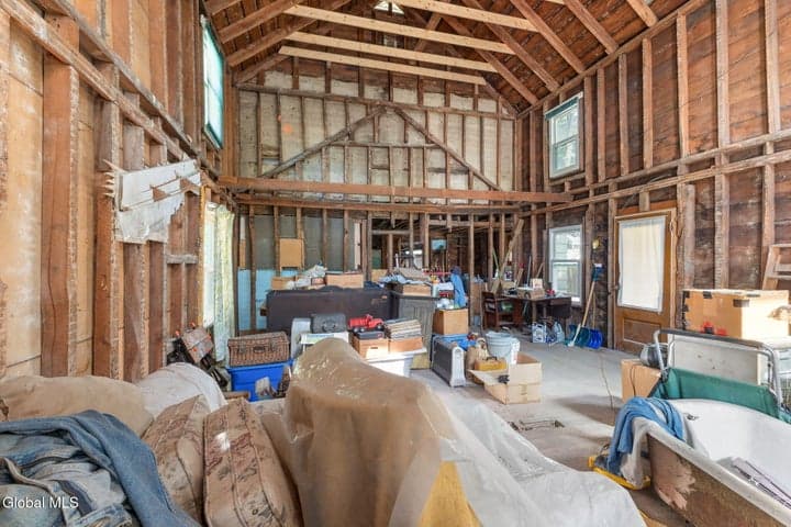 28 Warren Street, Saratoga Springs, NY, photo 4