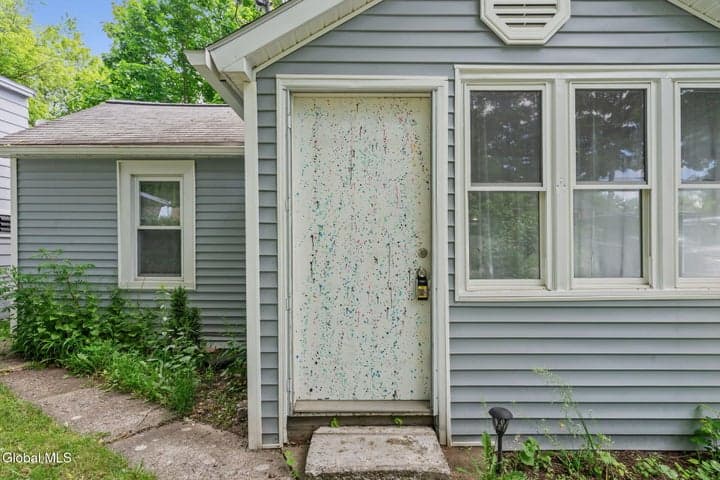 28 Lake Avenue, Nassau, NY, photo 2