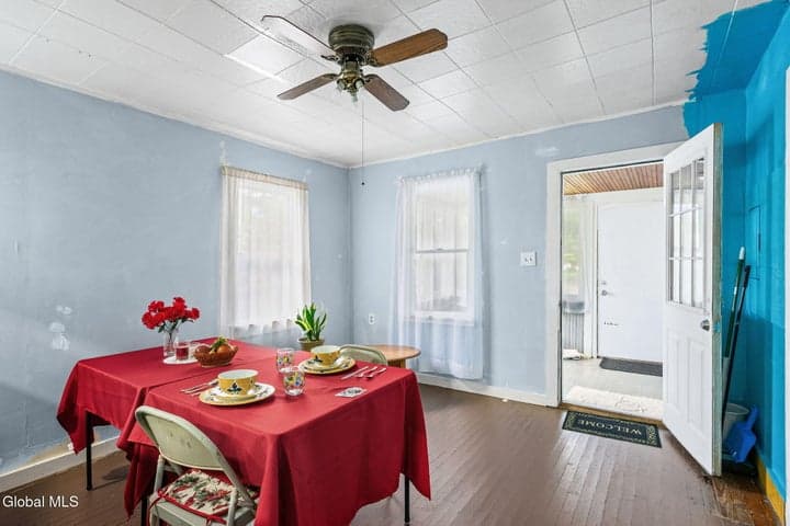 28 Lake Avenue, Nassau, NY, photo 5