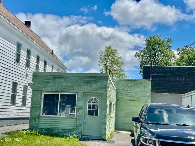 130 McClellan Street, Schenectady, NY, photo 2
