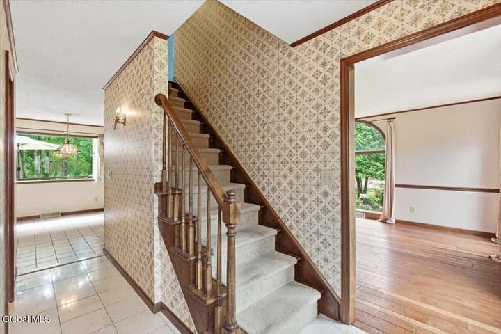 908 Mohegan Road, Niskayuna, NY, photo 4