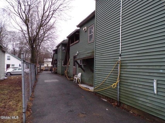 NY, photo 2