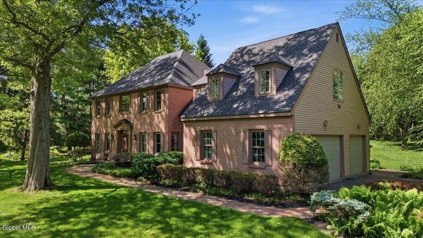 2231 Hunt Club Drive, Schodack, NY, photo 1