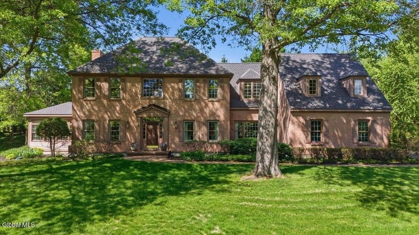 2231 Hunt Club Drive, Schodack, NY, photo 2
