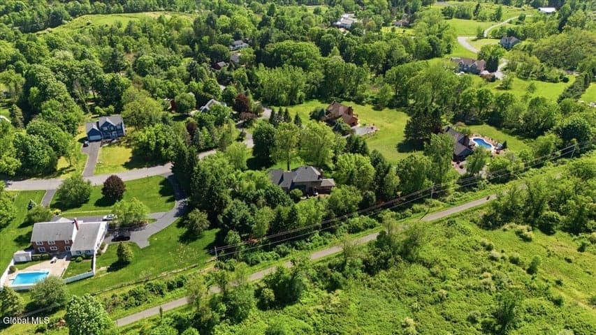 2231 Hunt Club Drive, Schodack, NY, photo 4