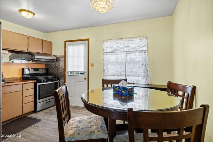 327 Manchester Road, Schenectady, NY, photo 5