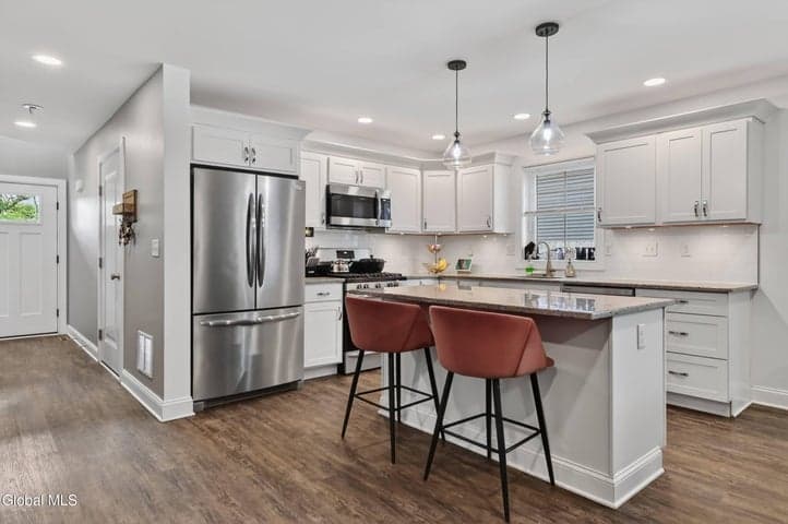 119 Cannon Street, Green Island, NY, photo 5